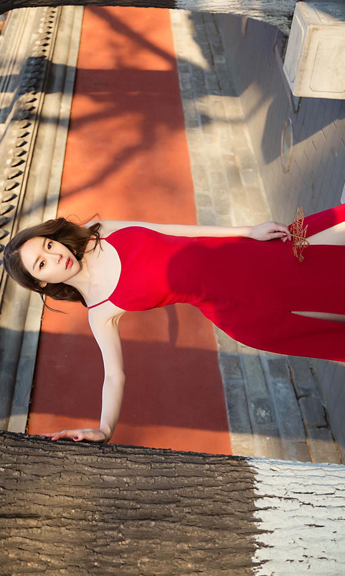 [Ugirls尤果网]爱尤物专辑 2019.05.01 No.1442 梦心玥 恍惚的感情